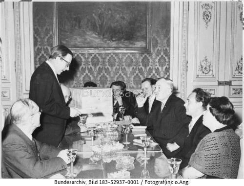 Prag, Übergabe Heinrich-Mann-Nachlass