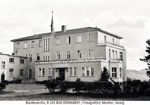 Bonn-Schweinheim, Amtssitz des <span class="match">Bundespräsident</span>en