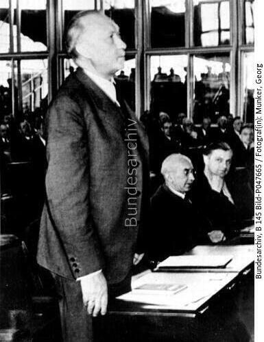 Bonn, Wahl Bundeskanzler Adenauer