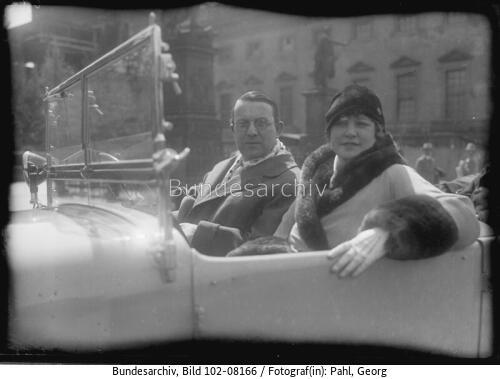 Berlin, Michael Bohnen mit Gattin Mary Lewis
