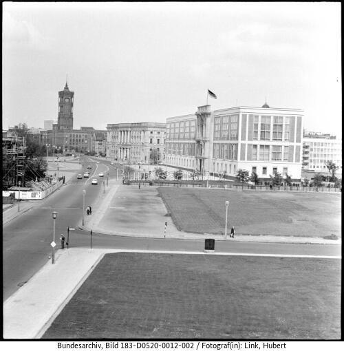 Berlin, Rathaus, Marstall, Staatsratsgebäude