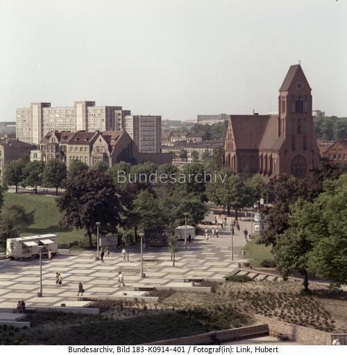 Rostock, Stadtansicht mit Christuskirche