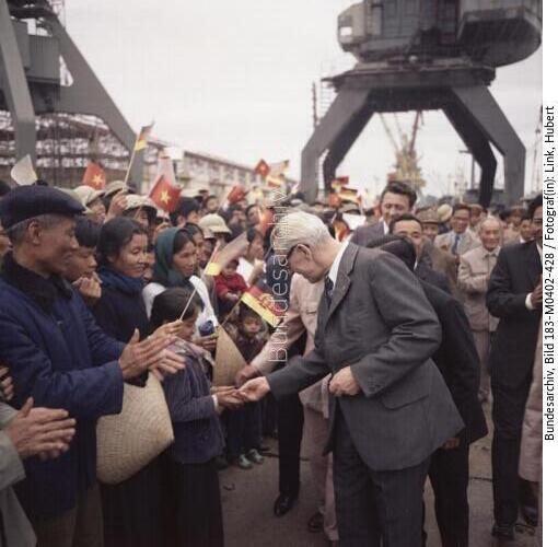 Vietnam, Haiphong, Besuch Willi Stoph