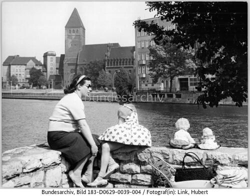 Berlin, Märkisches Museum, Spree