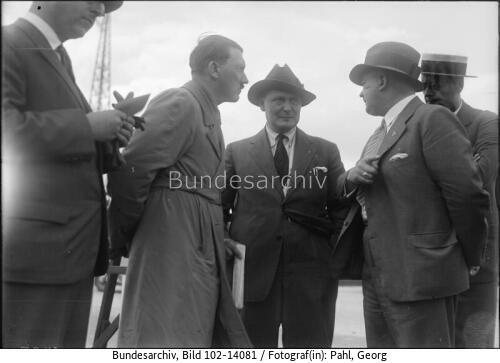 Berlin-Tempelhof, Hitler, Göring u. Röhm