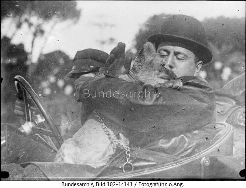 Benito Mussolini, Löwe