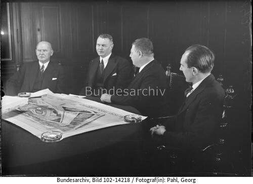 Berlin, Besprechung zu Olympiabauten