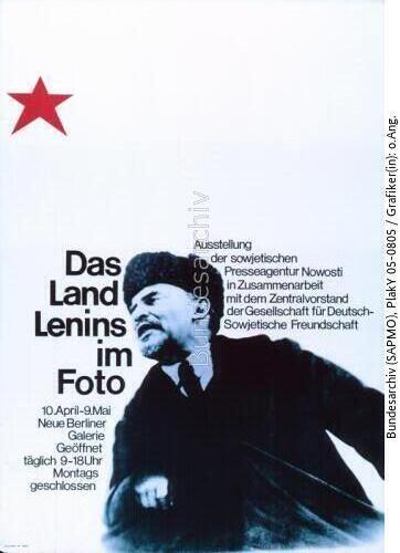 Berlin, Ausstellung Das Land Lenins im Foto