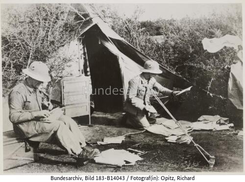 Nordafrika, Sortieren von Feldpost