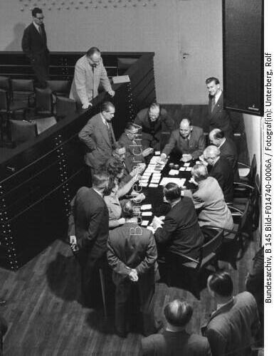 <span class="match">Bundestag</span>ssitzung, Wahl des <span class="match">Bundestag</span>spräsidenten