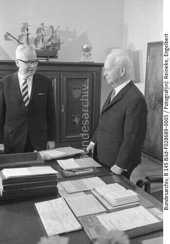 Bonn, BPräs Lübke, Nachfolger Heinemann