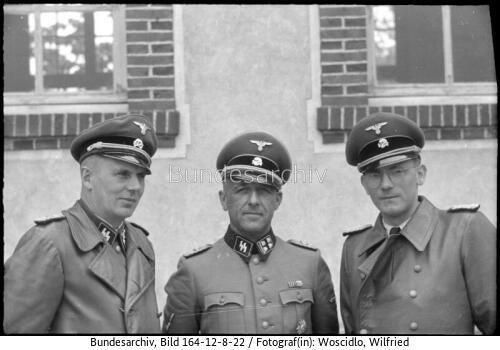 Normandie, SS-PD "Totenkopf"