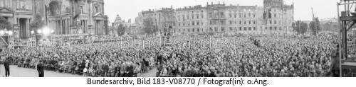 Berlin, Auftritt sowjetischen Ensembles