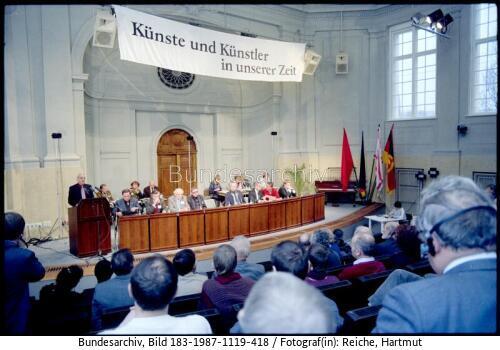 Berlin, Plenartagung, Referat