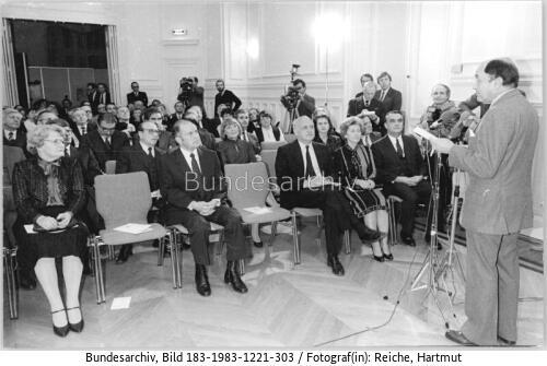 Paris, Eröffnung DDR-Kulturzentrum