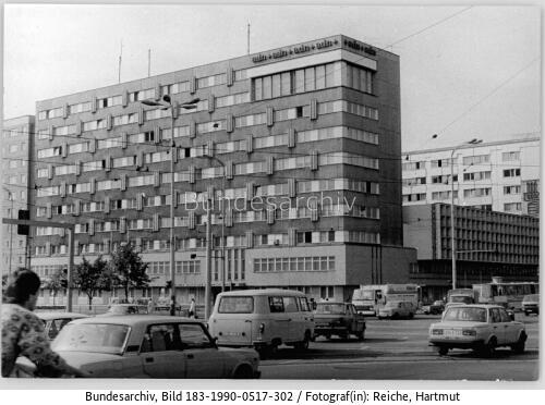 Berlin, Mollstraße, ADN-Gebäude