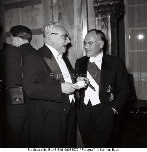 Eugen Gerstenmaier und Erich Ollenhauer 1956