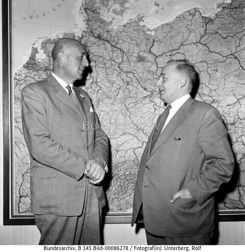 BM Schwarz und EWG-Kommissions-Vizepräsident Mansholt 1959