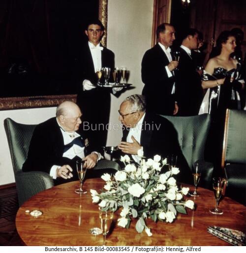 Erich Ollenhauer und Winston Churchill 1956