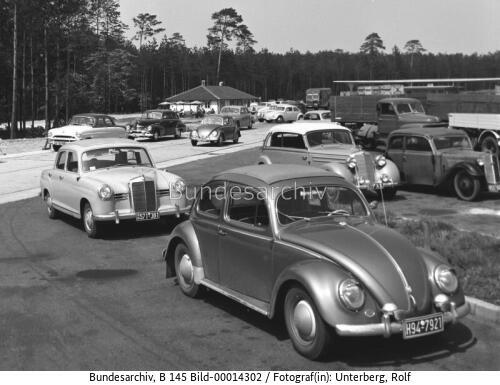 Autobahn-Raststätte 1955