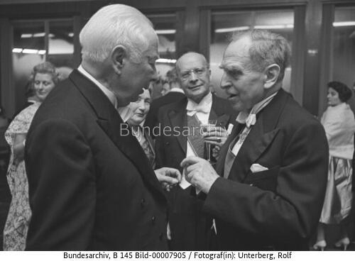 Bundespräsident Heuss und Otto Hahn 1959