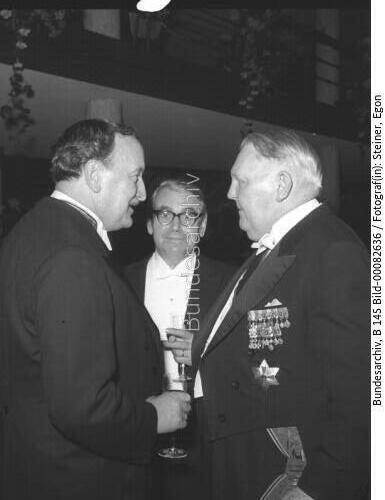 BM Erhard mit Karl Blessing und Hermann Josef Abs 1961
