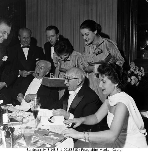 Bundespräsident Heuss: Bundespresseball 1955