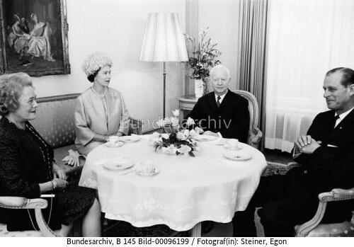 Britische Königin Elizabeth II. in Bonn 1965