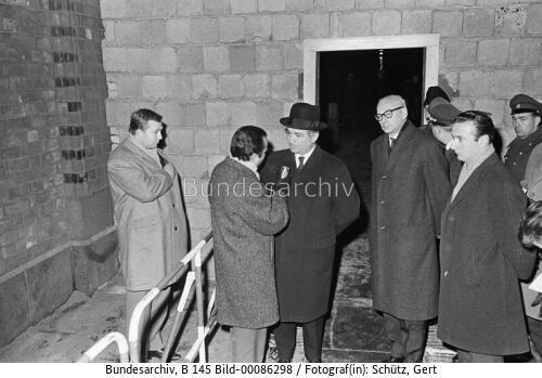 BM Mende in Berlin 1963