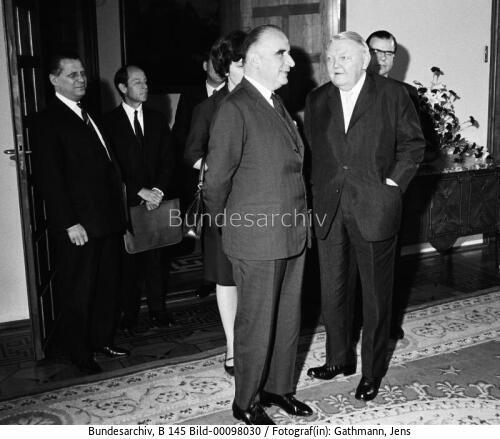 Französischer Premierminister Pompidou in Bonn 1966