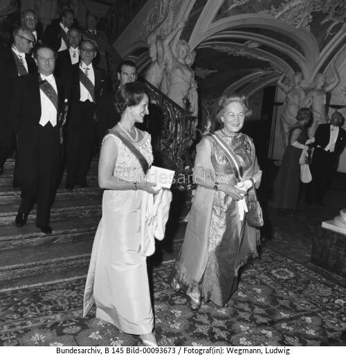 Wilhelmine Lübke und Martha Kyrle 1964