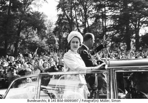Britische Königin Elizabeth II. in Bonn 1965