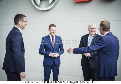 Bundespräsident Frank-Walter Steinmeier bei der Robert Bosch Semiconductor Manufacturing Dresden GmbH 2021