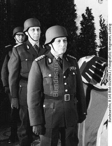 <span class="match">Trauerfeierlichkeiten</span> für Konrad Adenauer 1967