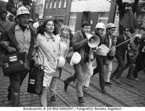 Demonstration gegen die Notstandsgesetze in Bonn 1968
