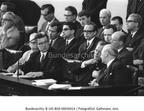 Bundestagssitzung / Verabschiedung der Notstandsgesetze 1968