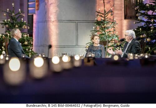 Bundespräsident Frank-Walter Steinmeier bei der Aufzeichnung "Weihnachten mit dem Bundespräsidenten - Ein festliches Konzert aus Bernau" 2020