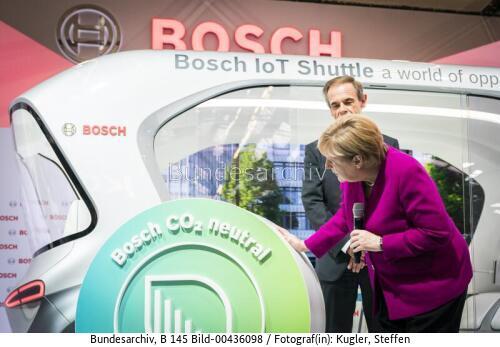 Bundeskanzlerin Angela Merkel auf der 68. Internationalen Automobil-Ausstellung (IAA) 2019