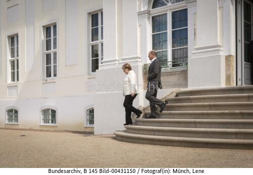 Bundeskanzlerin Angela Merkel und BM Olaf Scholz 2019