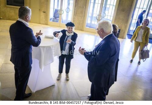 Bundespräsident Steinmeier bei der Komödie am Kurfürstendamm 2020
