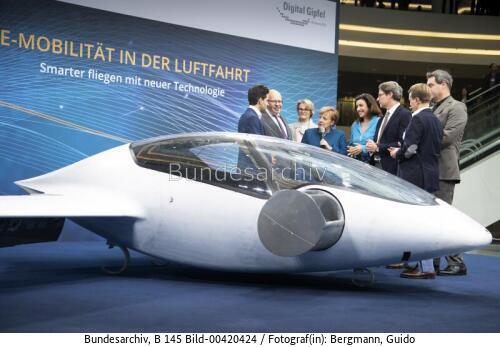Bundeskanzlerin Angela Merkel beim "Digital-Gipfel" 2018