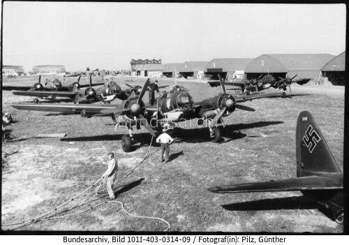 Frankreich, Flugzeuge Junkers Ju 88