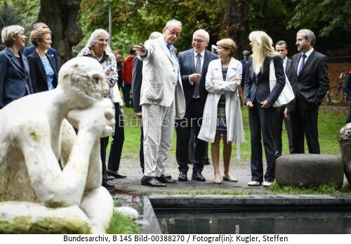 Bundespräsident Frank-Walter Steinmeier besucht die Ausstellung Skulptur Projekte Münster 2017