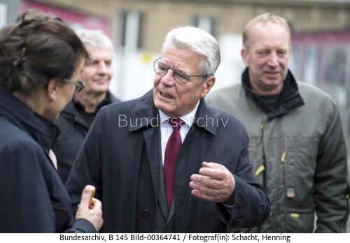 Bundespräsident Joachim Gauck: Besuch der Open-Air-Ausstellung "Revolution und Mauerfall" 2016