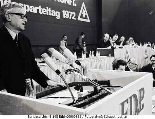 FDP-Parteitag in Freiburg 1972 / Rede Eschenburg