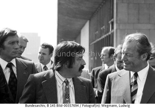 Bundeskanzler Brandt und Günter Grass 1973