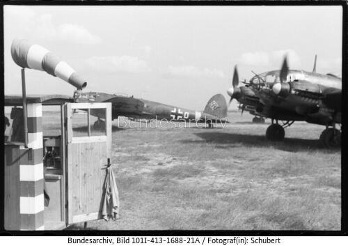 Russland, Flugzeug He 111