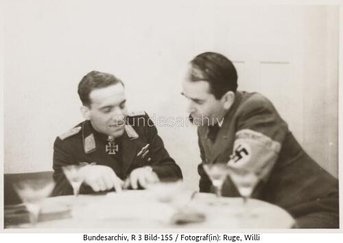 Albert Speer und Hans-Ulrich Rudel