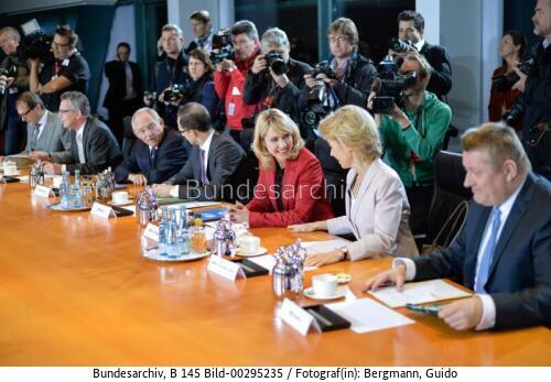 BM Schwesig und BM von der Leyen 2014