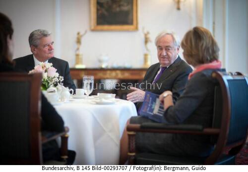 Bundespräsident Gauck empfängt Cees Nooteboom 2013